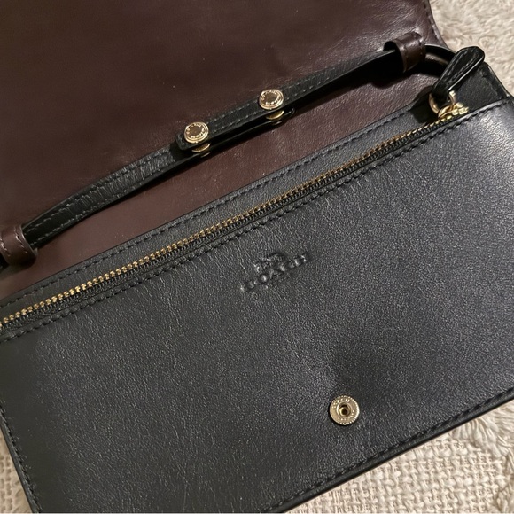 Coach F38636 Hayden Foldover Black Floral Tooling crossbody/clutch - Picture 4 of 8